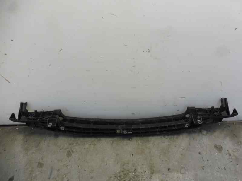 Recambio de refuerzo paragolpes delantero para peugeot 206 berlina xs clim referencia OEM IAM 7414N9  