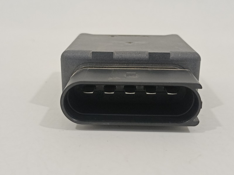 Recambio de modulo electronico para seat arona xperience referencia OEM IAM 5Q0906093B  