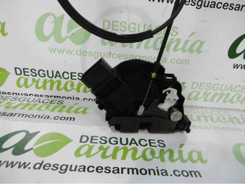 Recambio de cerradura puerta delantera derecha para volvo c30 1.6 d drive summum referencia OEM IAM 30799302  