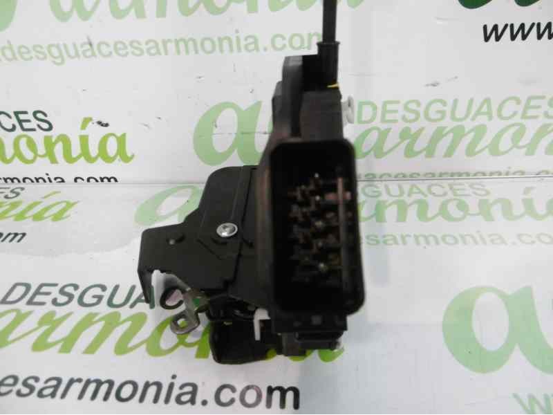 Recambio de cerradura puerta delantera derecha para volvo c30 1.6 d drive summum referencia OEM IAM 30799302  