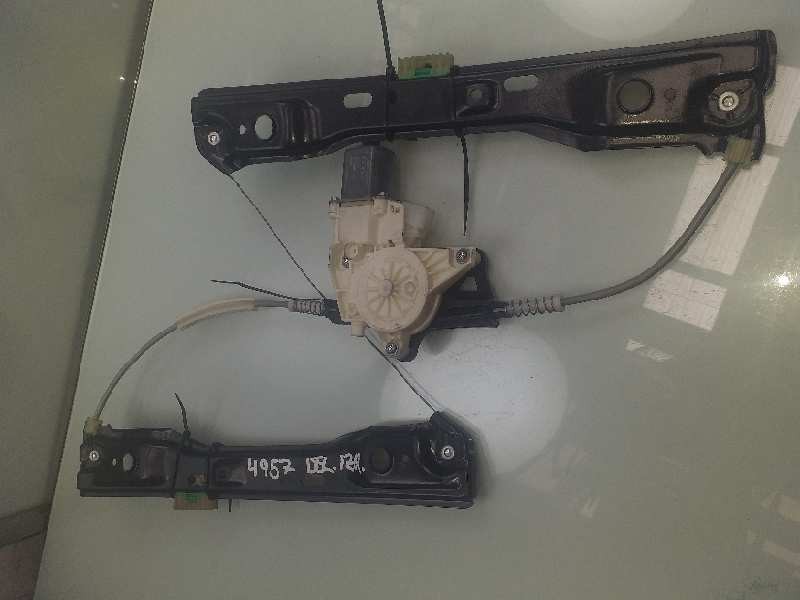 Recambio de elevalunas delantero izquierdo para mercedes-benz clase gla (w156) gla 200 (156.943) referencia OEM IAM A2469065100 