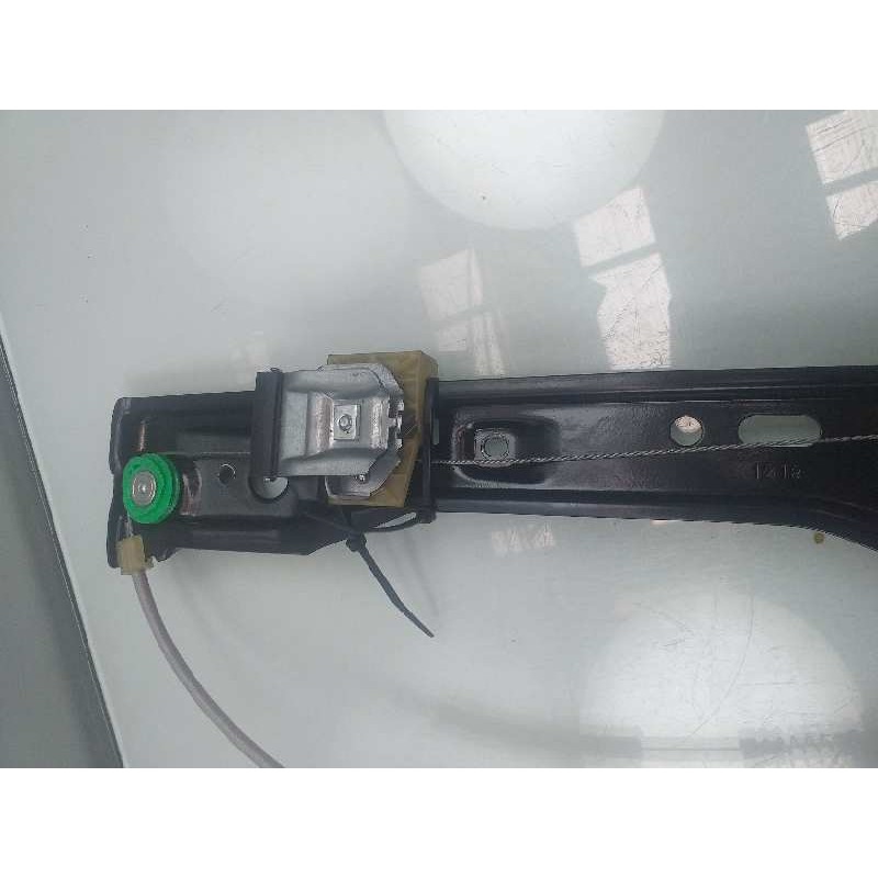 Recambio de elevalunas delantero izquierdo para mercedes-benz clase gla (w156) gla 200 (156.943) referencia OEM IAM A2469065100 