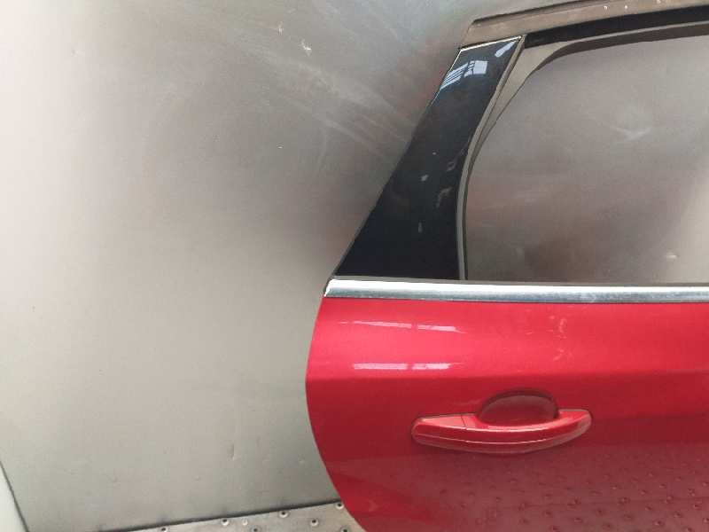 Recambio de puerta trasera derecha para ford focus lim. (cb8) titanium referencia OEM IAM   