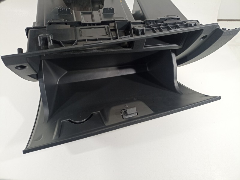 Recambio de guantera para seat arona xperience referencia OEM IAM 6F1857103N 6F1857095AF 
