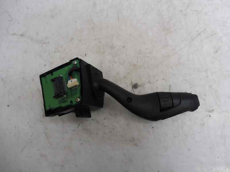 Recambio de mando limpia para ford focus lim. (cb8) titanium referencia OEM IAM AV6T17A553AC  