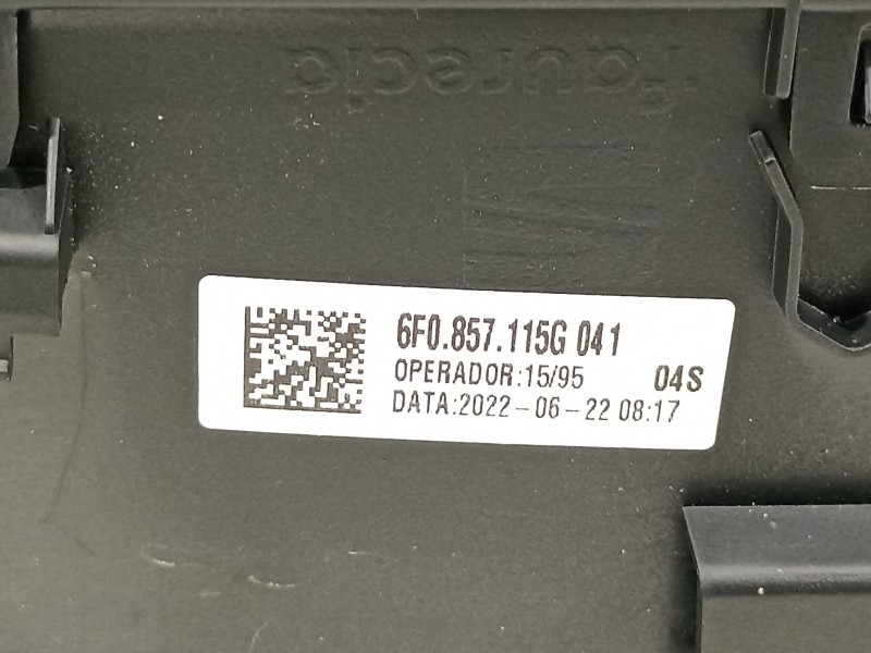 Recambio de cuadro instrumentos para seat arona xperience referencia OEM IAM 6F0920740D  