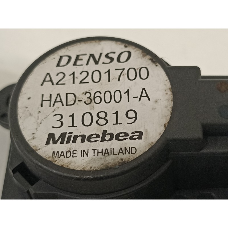 Recambio de motor apertura trampillas climatizador para citroën c4 picasso feel referencia OEM IAM A21201700 HAD36001A 