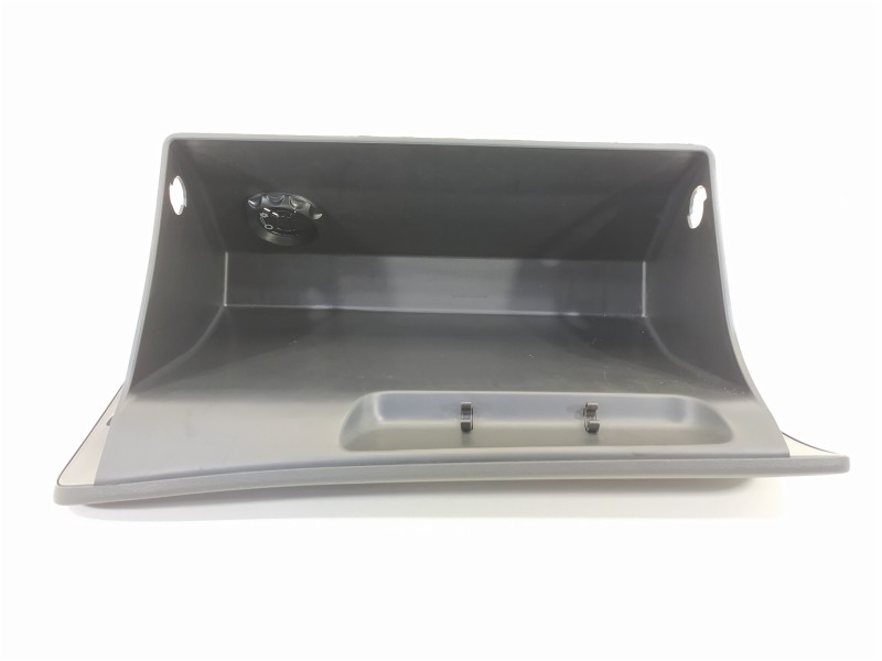 Recambio de guantera para hyundai tucson kosmo 4wd referencia OEM IAM 84510D7100  