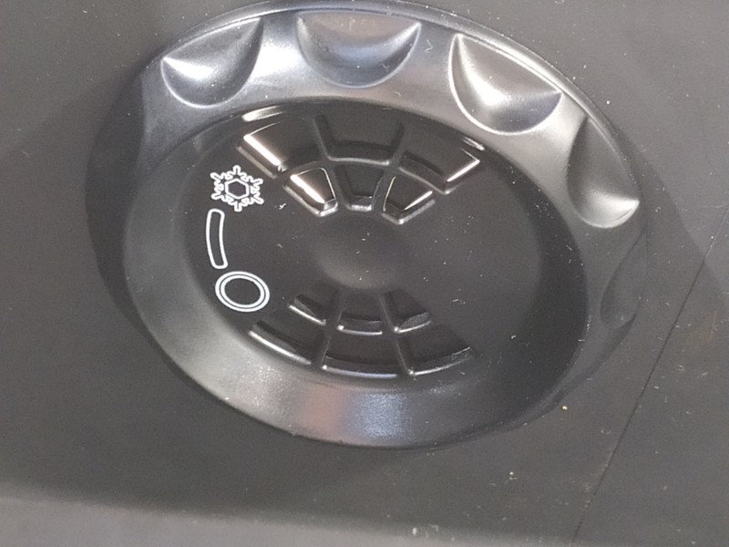 Recambio de guantera para hyundai tucson kosmo 4wd referencia OEM IAM 84510D7100  