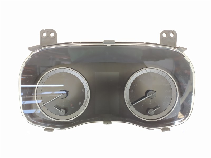 Recambio de cuadro instrumentos para hyundai tucson kosmo 4wd referencia OEM IAM 94013D7EF0  