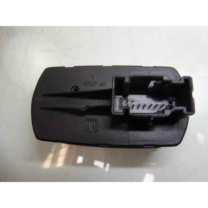 Recambio de mando elevalunas delantero izquierdo para opel corsa d enjoy referencia OEM IAM 13258521AA 315625731 