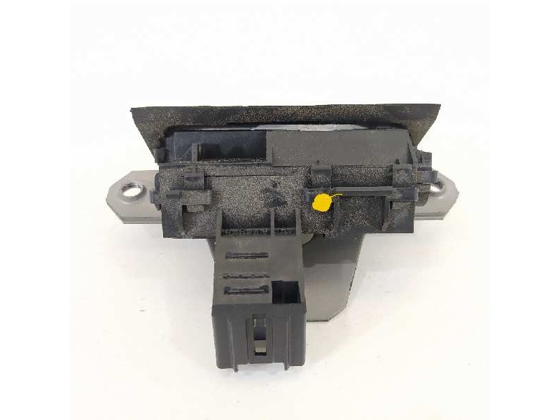 Recambio de cerradura maletero / porton para ford focus lim. (cb8) titanium referencia OEM IAM 8M51R442A66DA  