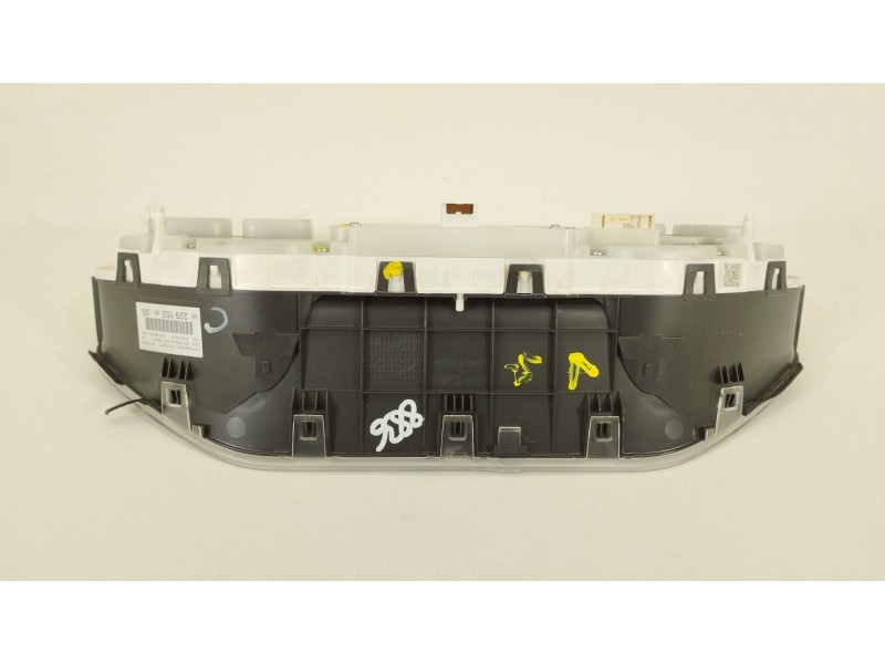 Recambio de cuadro instrumentos para peugeot 208 1.2 12v vti referencia OEM IAM 9821126480  