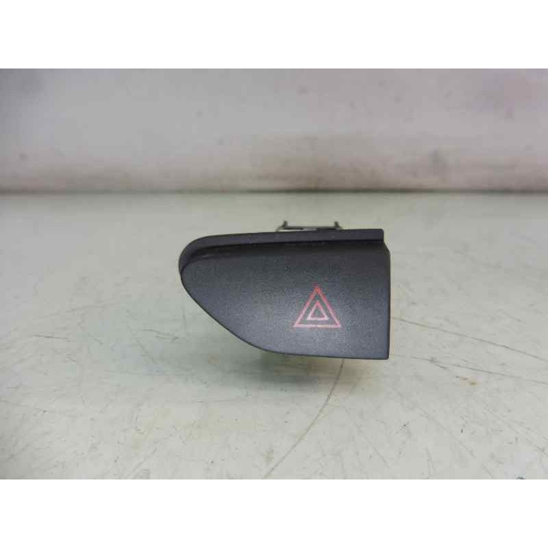 Recambio de warning para renault captur dynamique referencia OEM IAM 252907372R  