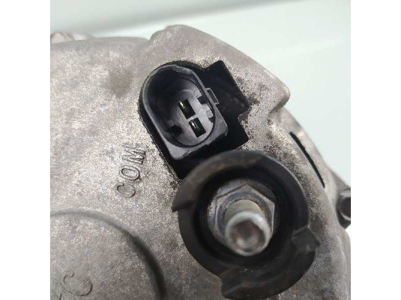 Recambio de alternador para audi a8 (4e2) 3.7 quattro referencia OEM IAM 077903015Q  