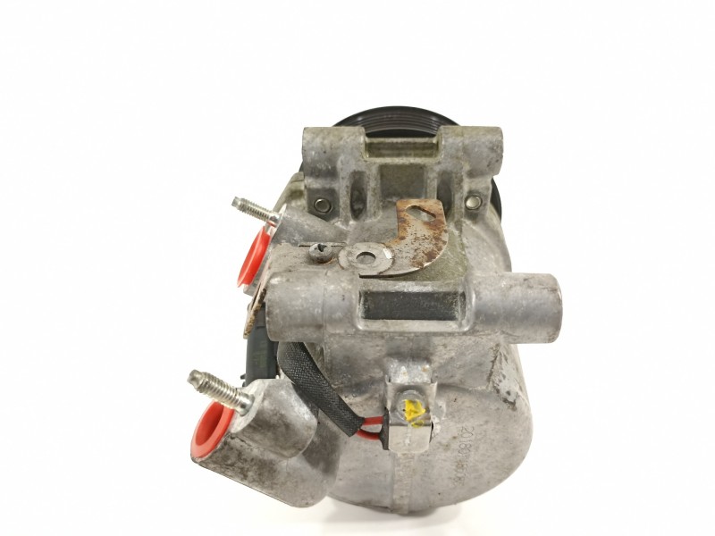 Recambio de compresor aire acondicionado para peugeot 208 1.2 12v vti referencia OEM IAM 9810349980  