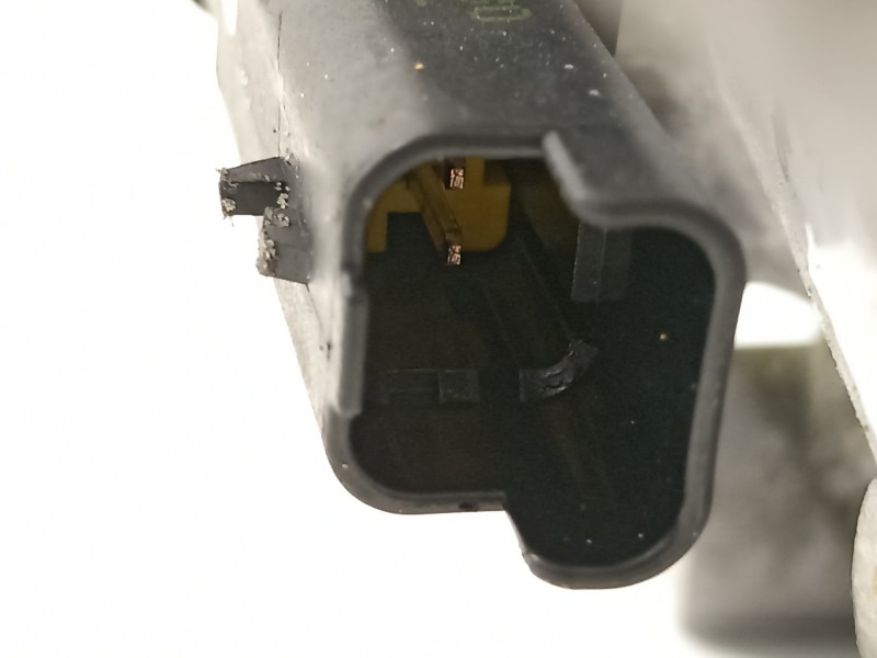 Recambio de compresor aire acondicionado para peugeot 208 1.2 12v vti referencia OEM IAM 9810349980  