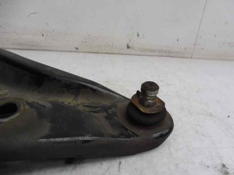 Recambio de brazo suspension inferior delantero derecho para dacia sandero laureate referencia OEM IAM   