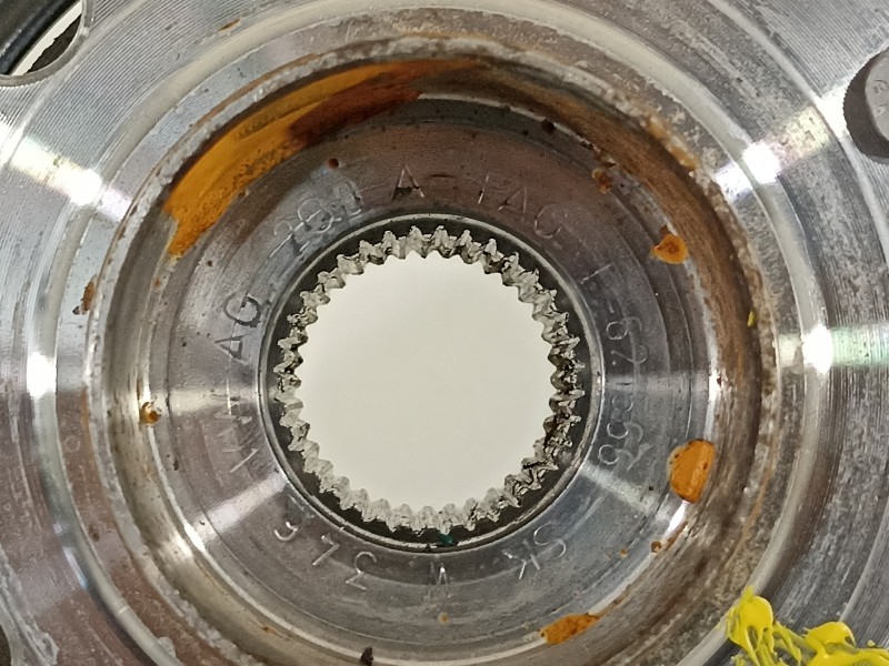 Recambio de mangueta delantera derecha para seat arona xperience referencia OEM IAM 2Q0407256AD  