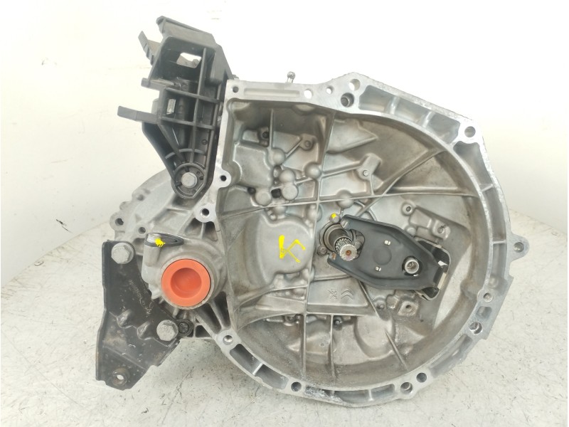 Recambio de caja cambios para peugeot 208 1.2 12v vti referencia OEM IAM 20A704  
