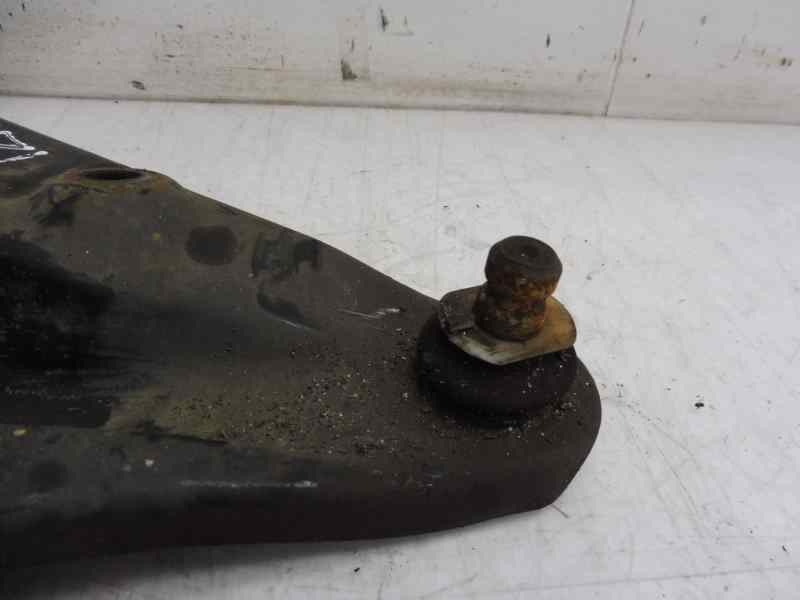 Recambio de brazo suspension inferior delantero izquierdo para dacia sandero laureate referencia OEM IAM   