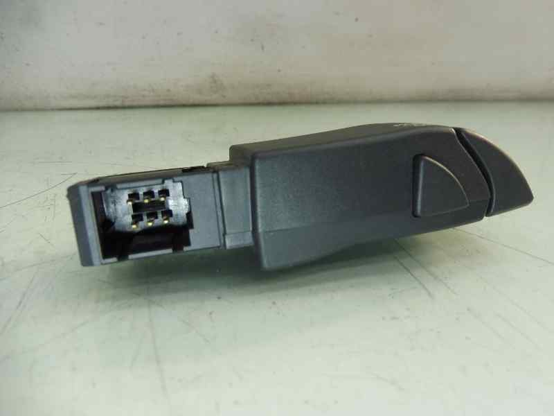 Recambio de mando multifuncion para renault captur dynamique referencia OEM IAM 255522448R  