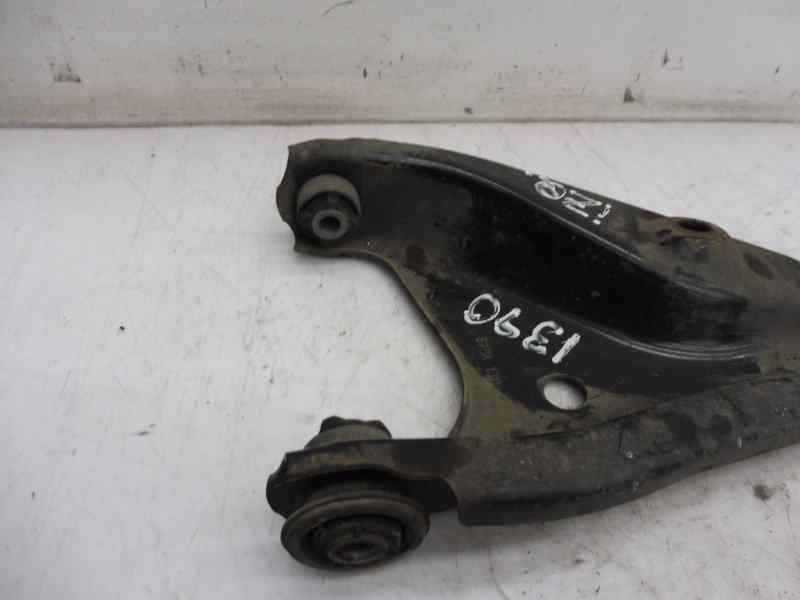 Recambio de brazo suspension inferior delantero izquierdo para dacia sandero laureate referencia OEM IAM   