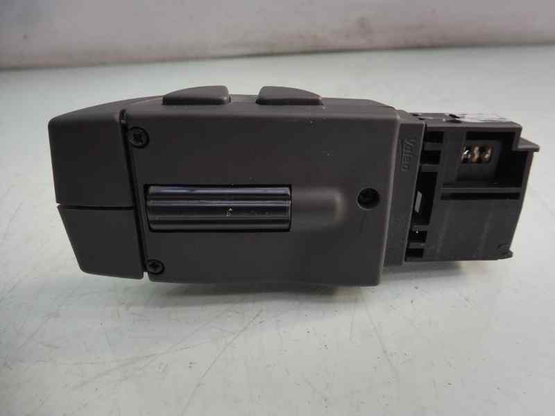 Recambio de mando multifuncion para renault captur dynamique referencia OEM IAM 255522448R  