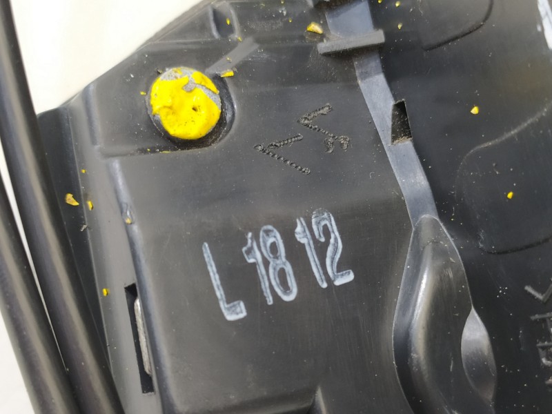 Recambio de cerradura puerta delantera derecha para toyota auris hybrid active referencia OEM IAM   