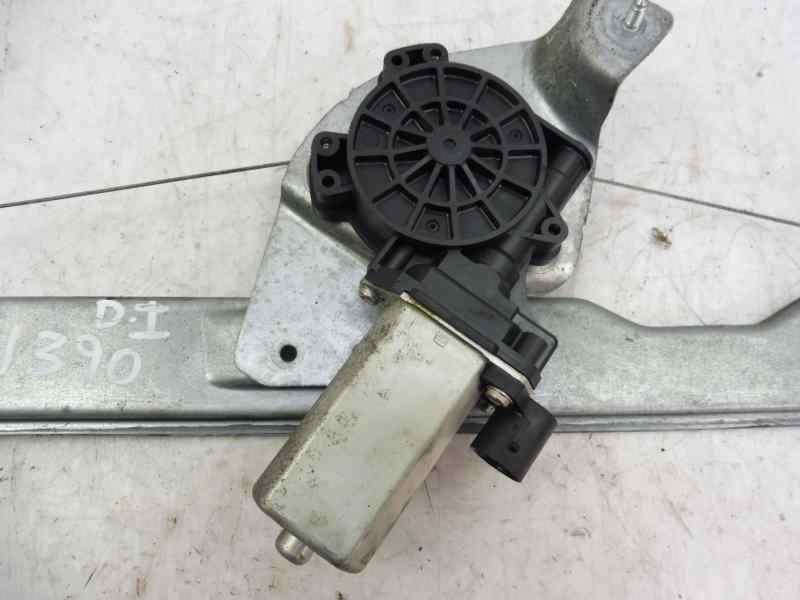 Recambio de elevalunas delantero izquierdo para dacia sandero laureate referencia OEM IAM 8200733829  
