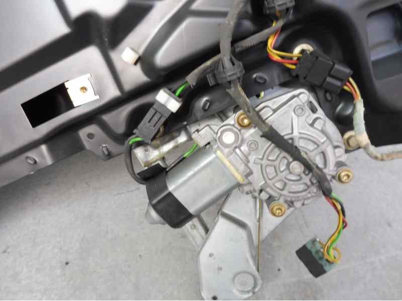 Recambio de elevalunas trasero izquierdo para audi a6 berlina (c4) 2.5 tdi referencia OEM IAM 4A0959801A  