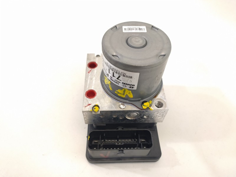 Recambio de abs para hyundai tucson kosmo 4wd referencia OEM IAM 58920D7110  