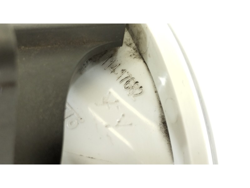 Recambio de faro antiniebla izquierdo para peugeot 208 1.2 12v vti referencia OEM IAM 11417682 9675450980 