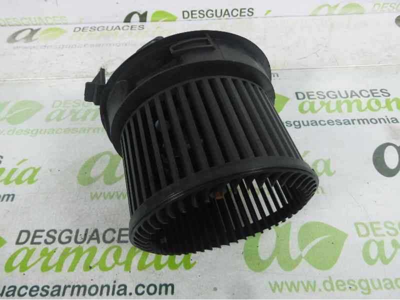 Recambio de ventilador calefaccion para peugeot 207 xt referencia OEM IAM G102994D  