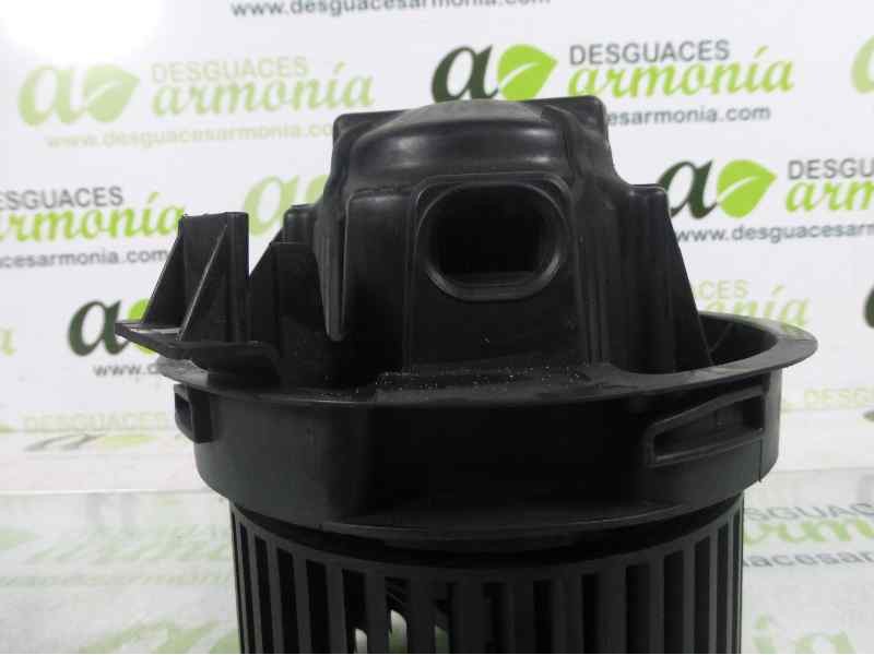 Recambio de ventilador calefaccion para peugeot 207 xt referencia OEM IAM G102994D  