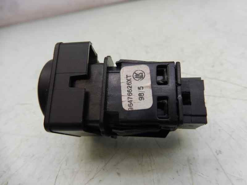 Recambio de mando multifuncion para citroën c4 coupe vtr plus referencia OEM IAM 96476626XT  