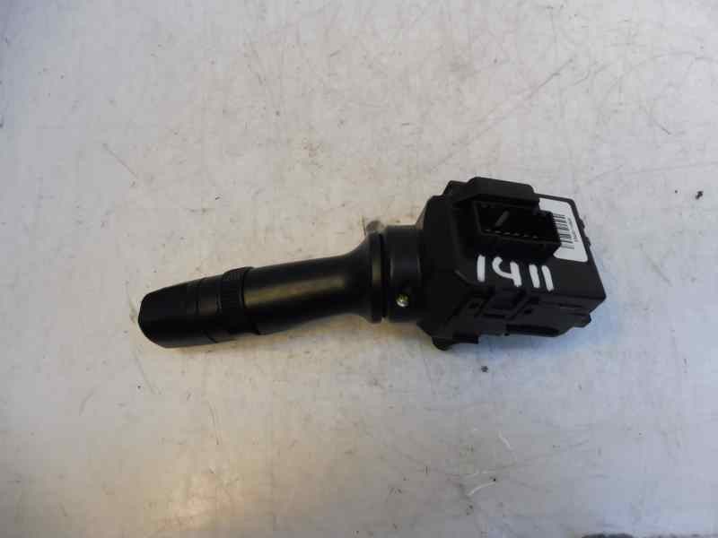 Recambio de mando limpia para kia cee´d emotion referencia OEM IAM 934201H500  