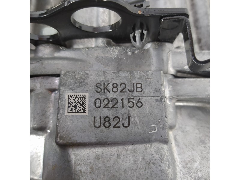 Recambio de caja cambios para hyundai tucson kosmo 4wd referencia OEM IAM U82J SK82JB 022156