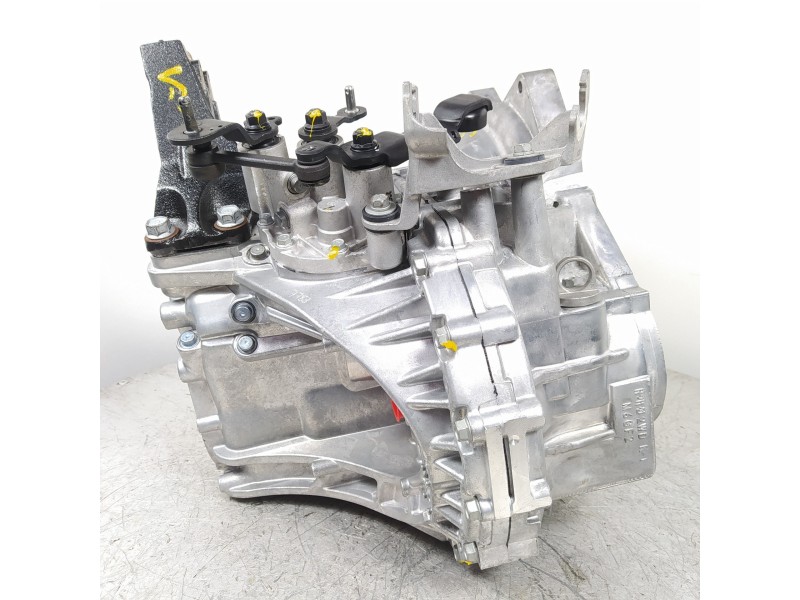 Recambio de caja cambios para hyundai tucson kosmo 4wd referencia OEM IAM U82J SK82JB 022156