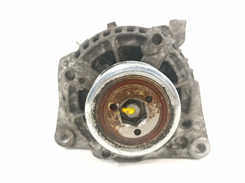 Recambio de alternador para toyota yaris city referencia OEM IAM 270600N100 1042113130 