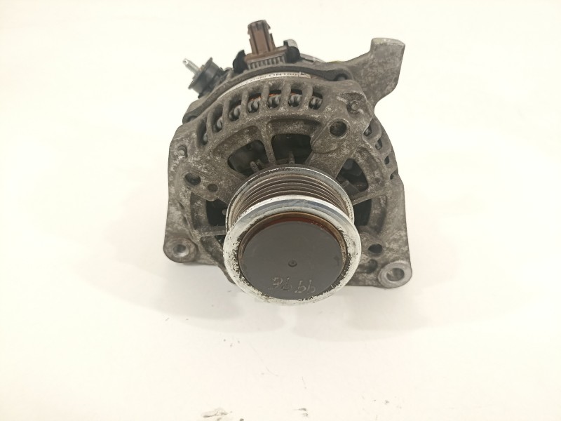 Recambio de alternador para toyota yaris city referencia OEM IAM 270600N100 1042113130 