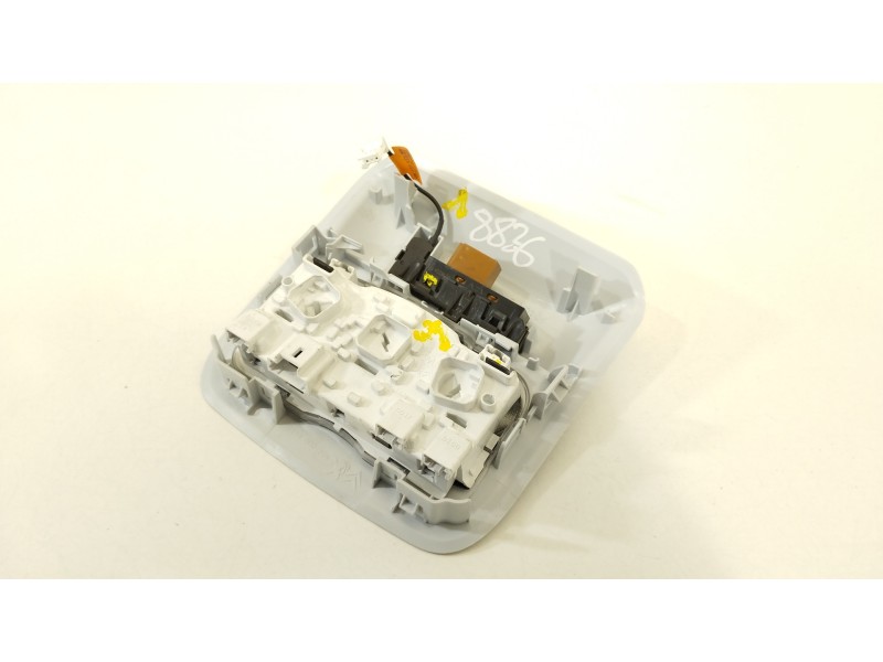 Recambio de luz interior para peugeot 208 1.2 12v vti referencia OEM IAM 96781445PR 98202707ZD 