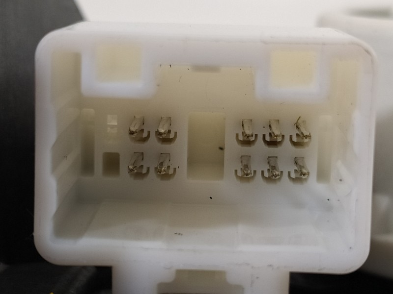 Recambio de palanca cambio para toyota auris hybrid active referencia OEM IAM 75C583LHD  