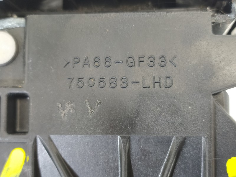 Recambio de palanca cambio para toyota auris hybrid active referencia OEM IAM 75C583LHD  