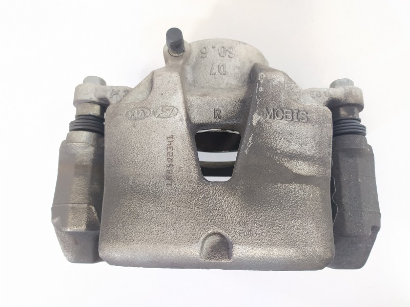 Recambio de pinza freno delantera derecha para hyundai tucson kosmo 4wd referencia OEM IAM 58130D7000  