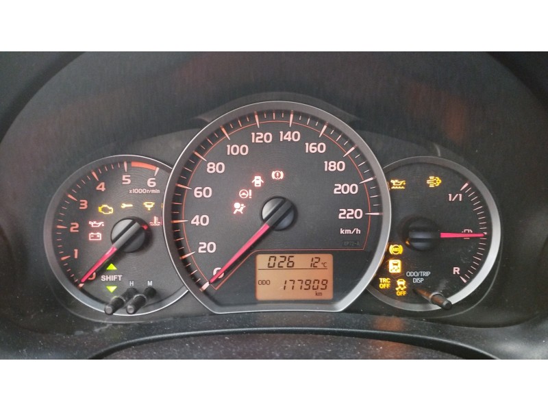 Recambio de cuadro instrumentos para toyota yaris city referencia OEM IAM 838000DQ20  