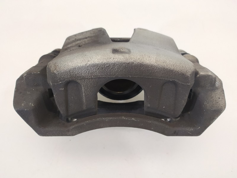 Recambio de pinza freno delantera izquierda para hyundai tucson kosmo 4wd referencia OEM IAM 58110D7000 15051518169T 