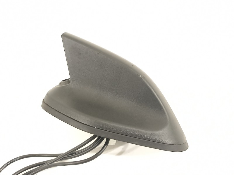 Recambio de antena para citroën c4 picasso feel referencia OEM IAM 9815614880  