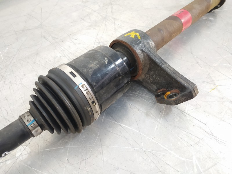 Recambio de transmision delantera derecha para hyundai tucson kosmo 4wd referencia OEM IAM 49560D3030  