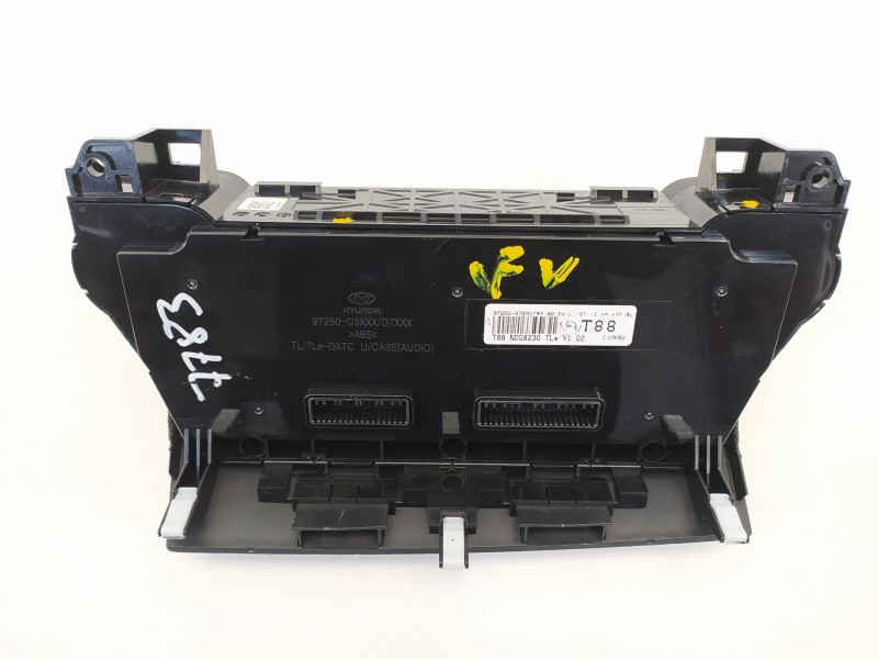 Recambio de mando climatizador para hyundai tucson kosmo 4wd referencia OEM IAM 97250D7231  
